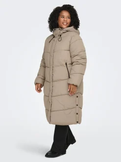 CARMAGGI Puffer jacket