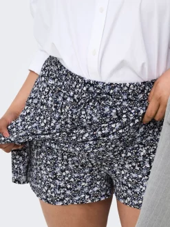 CARNALA Shorts rok Skort