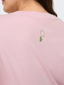 CARSHANIA T-shirts