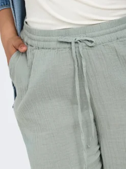 CARTHYRA High waist Regular fit Shorts