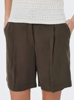 JDYCILLE Regular fit Stad shorts