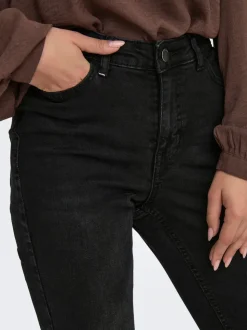 JDYFINA Mid waist Skinny fit Enkel lengte Jeans