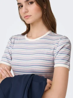JDYLADA T-shirts