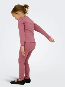 KMGTRINNY Top