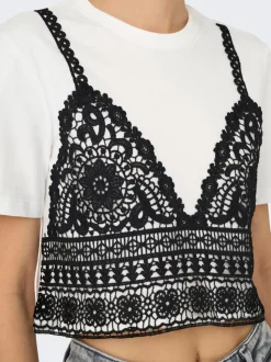ONLBETSY T-shirts