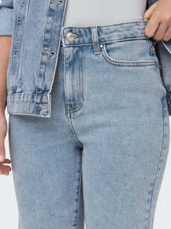 ONLEMILY High waist Straight fit Denim shorts