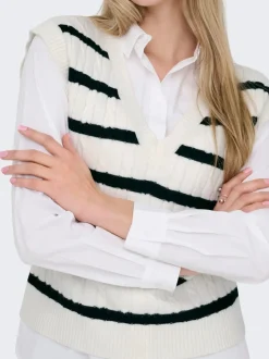 ONLKATIA Top