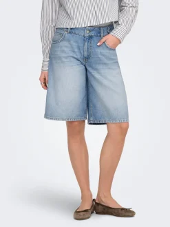 ONLLORAN Mid waist Bermuda Denim shorts
