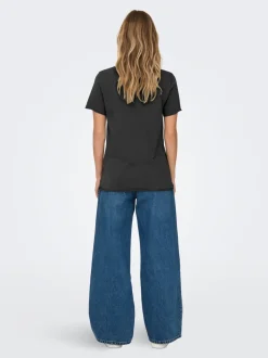 ONLLUCY T-shirts