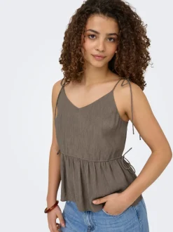 ONLNELE Peplum top