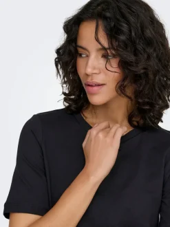 ONLONLY T-shirts