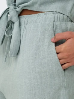 ONLSIESTA Mid waist Loose fit Shorts