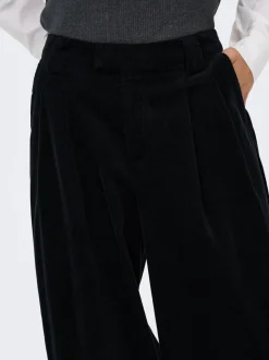 ONLSVEA-NESSA Wide leg fit Ribfluwelen broek