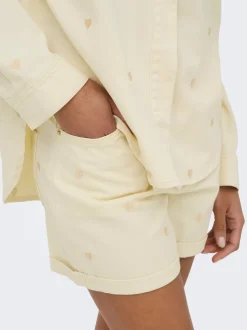 ONLVEGA High waist Mom fit Shorts