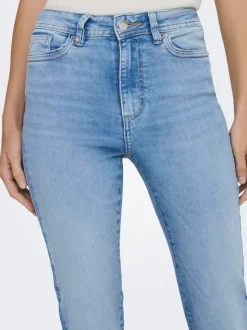 ONLWAUW High waist Flared fit Jeans